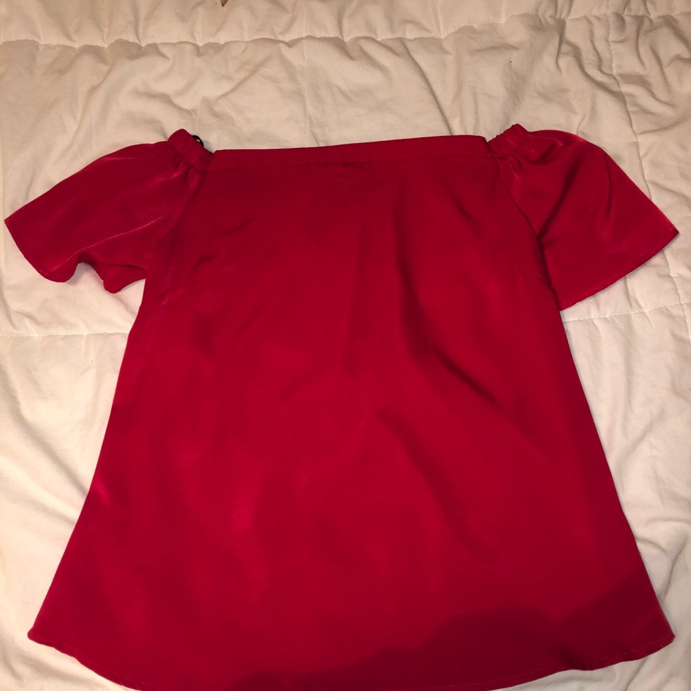 Red Off the shoulder Shirt